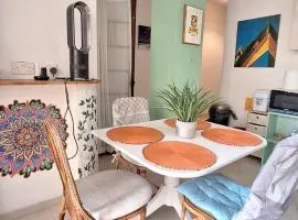Central Apartament 4b near to seafront Ta Xbiex