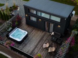 Villa Lakstīgalas Charm，位于Skrīveri的酒店