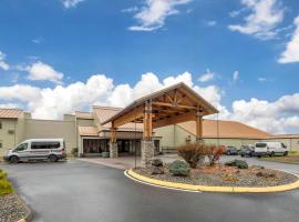 Columbia River Hotel, Ascend Hotel Collection，位于达尔斯的酒店