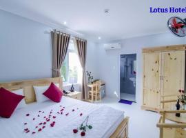 Lotus Phú Quốc Hotel，位于富国的酒店
