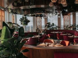 nhow Amsterdam Rai，位于阿姆斯特丹的酒店