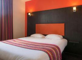 BRIT HOTEL CONFORT ALEXIA - La Souterraine，位于拉苏特兰的酒店