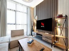 1BR The Sandstone Apartment by Blue Cloud Holidays
