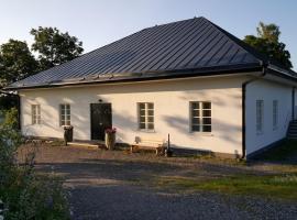 巴卡斯高尔夫及乡村俱乐部酒店，位于Nivelax的酒店