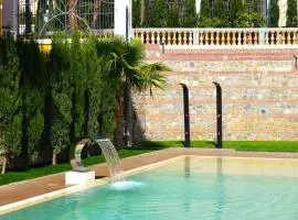 "Al Mar" Deluxe Suite Pool & Spa - Alassio