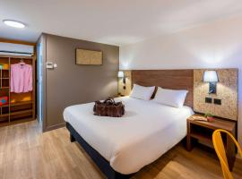 greet Hotel Chatellerault，位于沙泰勒罗的酒店