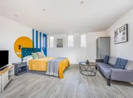 Trendy Studio Apartment