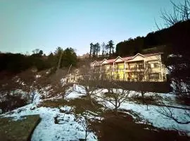 The Dream Mansion Kufri I Party & Music I Sky Bonfire I Group of Exotic Stays
