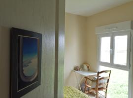 Chambre campagne uxelloise，位于Uxeau的酒店