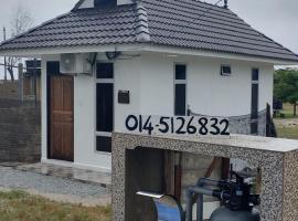 CC Roomstay Kampung Mangkuk, Terengganu，位于士兆的酒店