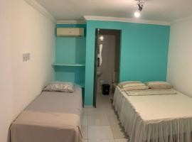 Pousada e Hostel Camboinha，位于卡贝德卢的酒店