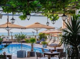 Sunsea Wellness Resort，位于圣斯特凡诺斯的宠物友好酒店