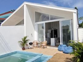 Cozy Villa 1bd and swimming pool，位于帕干岛的酒店