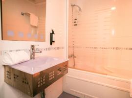 Magic Inn，位于奥罗佩萨德尔马的酒店