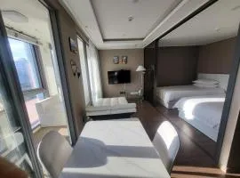 Family Hotel & Arbol
