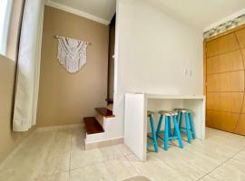 Apês do Peró Apartamentos, flats e suítes - Centro - Praia，位于卡波布里奥的酒店