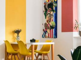 Ultracentral cozy art apartment，位于巴克乌的酒店