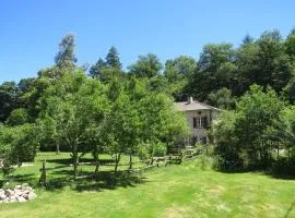 Le Moulin de Pensol - Bed and Breakfast