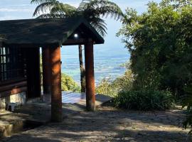 Chalet con jacuzzi en Dapa，位于Dapa的酒店