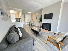 Modern & Stylish Apartment Space in the Heart of Bay Area Houston
