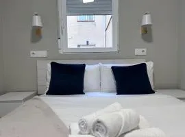 Plaza España Centro - Apartamento para 8 personas