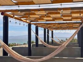 La Ventana Urban Lofts，位于El Sargento的酒店