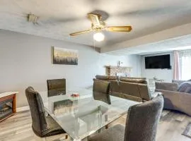 12 Mi to Dtwn St Louis Family Home with Fireplaces!