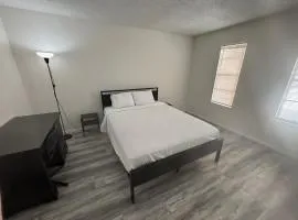 2 Or 3 Bedroom Walk To Strip Mgm Casino Shop Club