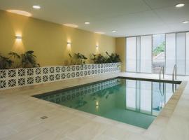 Casa Serena，位于伊瓦格的酒店