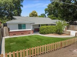 Cozy, Relaxing, Central 4BD2BA Home