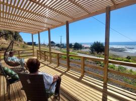 Cabaña Frente al Mar，位于Licantén的酒店