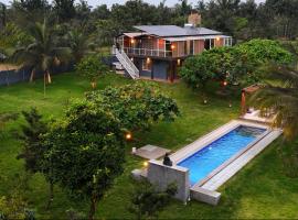 Vanani By Jade - 6 BR pool villa，位于Kumbalgod的酒店