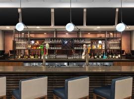 Homewood Suites By Hilton Downers Grove Chicago, Il，位于唐纳斯格罗夫的酒店