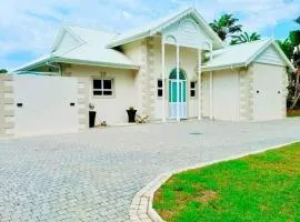 Caribbean Estates Villa Varie - Luxury accommodation