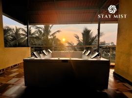 StayMist - Ocean Lemon Pool Villa with Jacuzzi，位于阿利鲍格的酒店