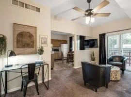 Stylish Sanctuary Near EMU- Ideal for Med Students apts