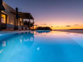 Almos Villas，位于阿尔戈斯托利翁的带热水浴缸的酒店