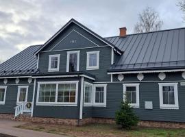 Stebuklėlis，位于帕克鲁奥伊斯的酒店