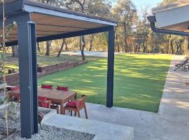 Casa Natura Montseny，位于El Brull的木屋