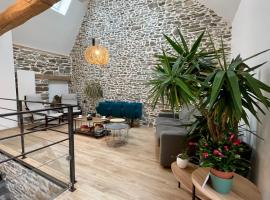 Loft de Jojotte，位于Genêts的酒店