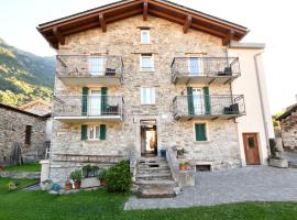 Cà Bregaglia - appartamenti per vacanze，位于Prosto di Piuro的酒店