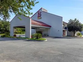 Red Roof Inn PLUS+ Mt Pleasant - Patriots Point