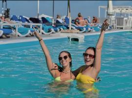 Selena Bay Chalet & Villas Hurghada，位于赫尔格达的酒店