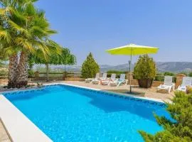 Spacious villa with pool in Priego de Córdoba - 350 m²