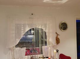 Modern villa for rent，位于Lavangen的酒店