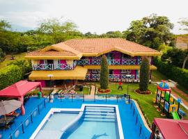 Hotel Restaurante LA AZOTEA，位于El Cerrito的酒店