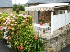 Terraced House in Lanmodez near Sandy Beaches