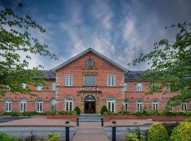 卡文水晶酒店，位于卡文的带热水浴缸的酒店