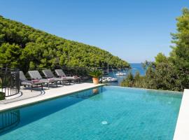 Villa Sea Escape，位于Brusje的酒店