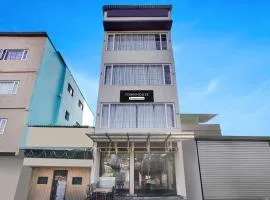Super Townhouse Arvind Marg Pachamarhi